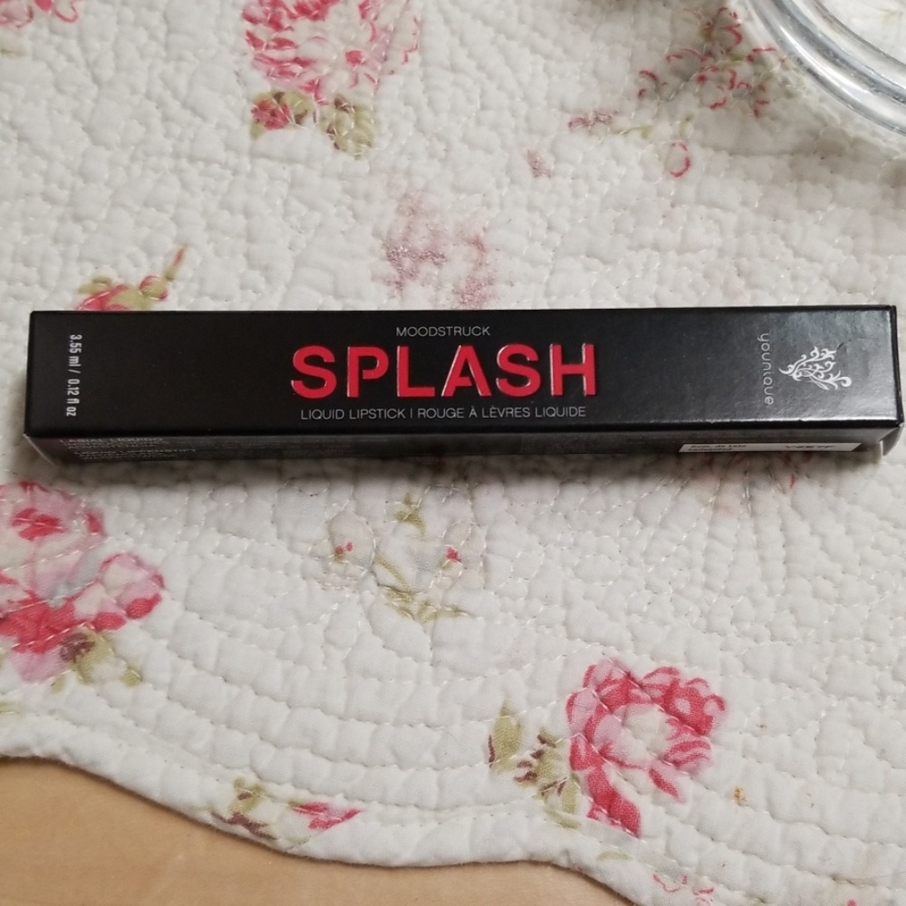 Younique Splash Lipstick